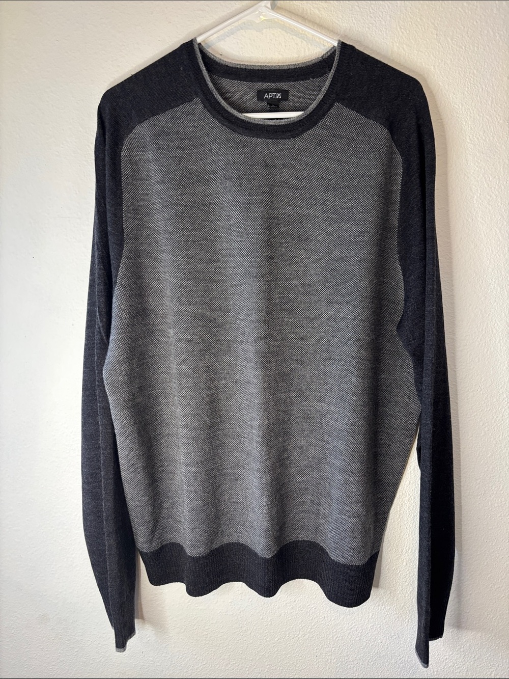 Apt. 9 Gray & Dark Gray Raglan Crewneck Sweater Merino Wool blend